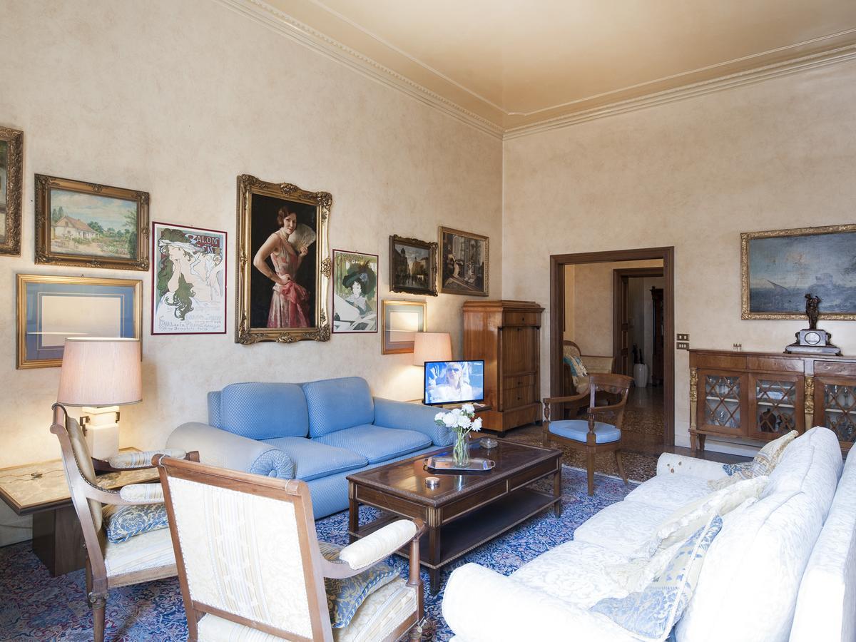 Ur-Nest Strada Maggiore Bolonha Exterior foto